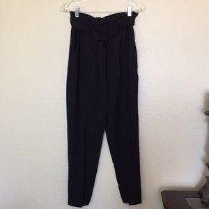H.M women pants size 8 color black new